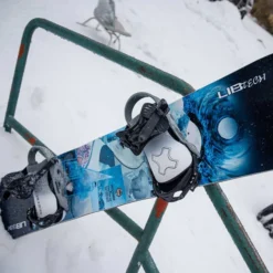 LIB TECH SKATE BANANA + BURTON MISSION BLACK -Ski Winkel 9 120379 skate banana 22sn026 03