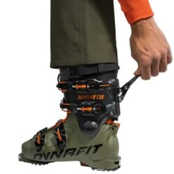 DYNAFIT TIGARD 130 CAPULET OLIVE FLUO ORANGE 24 -Ski Winkel 9 130720 08 0000061931 5755 06